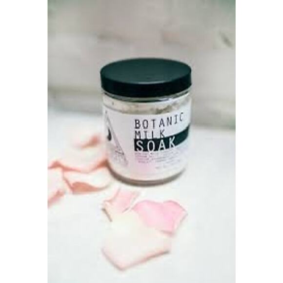 Moon Rivers Naturals Botanic Milk Soak @ Free People NIB 7 oz - Picture 2 of 3